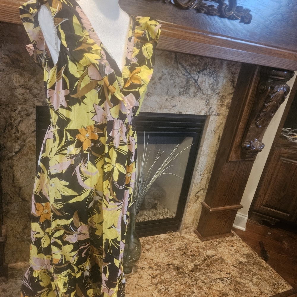 Who What Wear Yellow and Black Floral Ruffle Maxi Dress